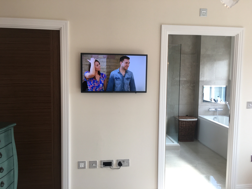 High-Quality Home or Business Audio Video Installations Domestic and Commercial Electrical Services In Christchurch Littledown Boscombe Bournemouth Poole - Bright Electricians Bournemouth