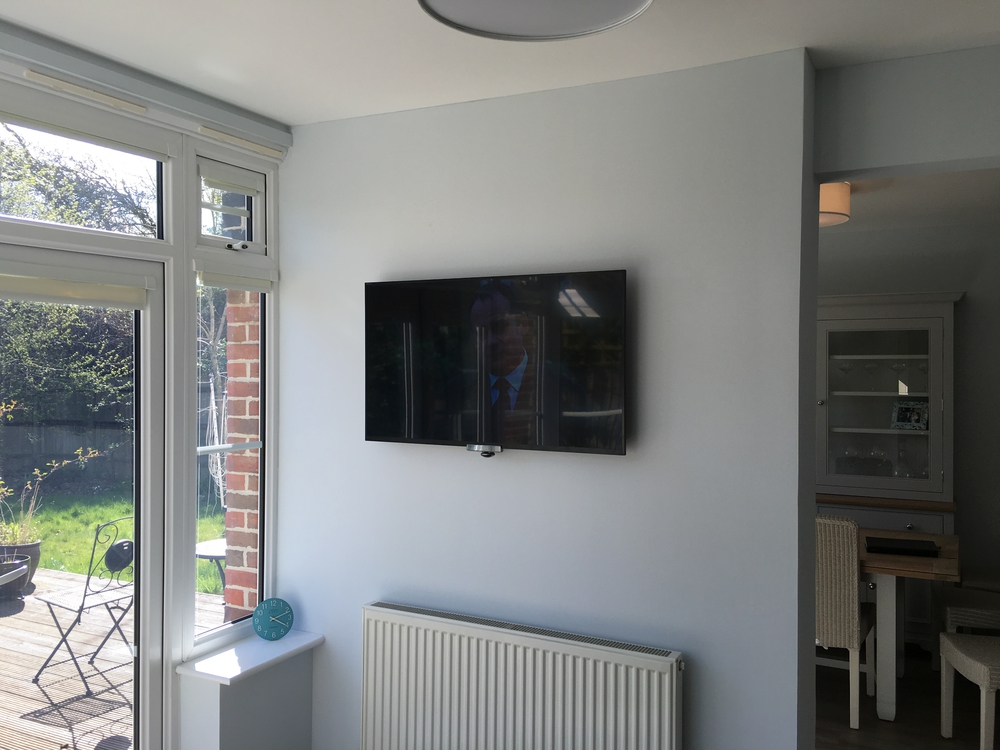 Professional Home or Business Audio Video Installations Domestic and Commercial Electrical Services In Boscombe Bournemouth Littledown Poole Christchurch - Bright Electricians Bournemouth