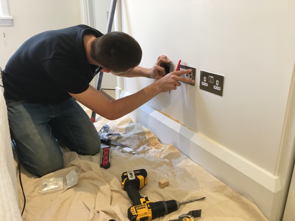 Top-Rated Home or Business Audio Video Installations Domestic and Commercial Electrical Services In Littledown Christchurch Poole Boscombe Bournemouth - Bright Electricians Bournemouth