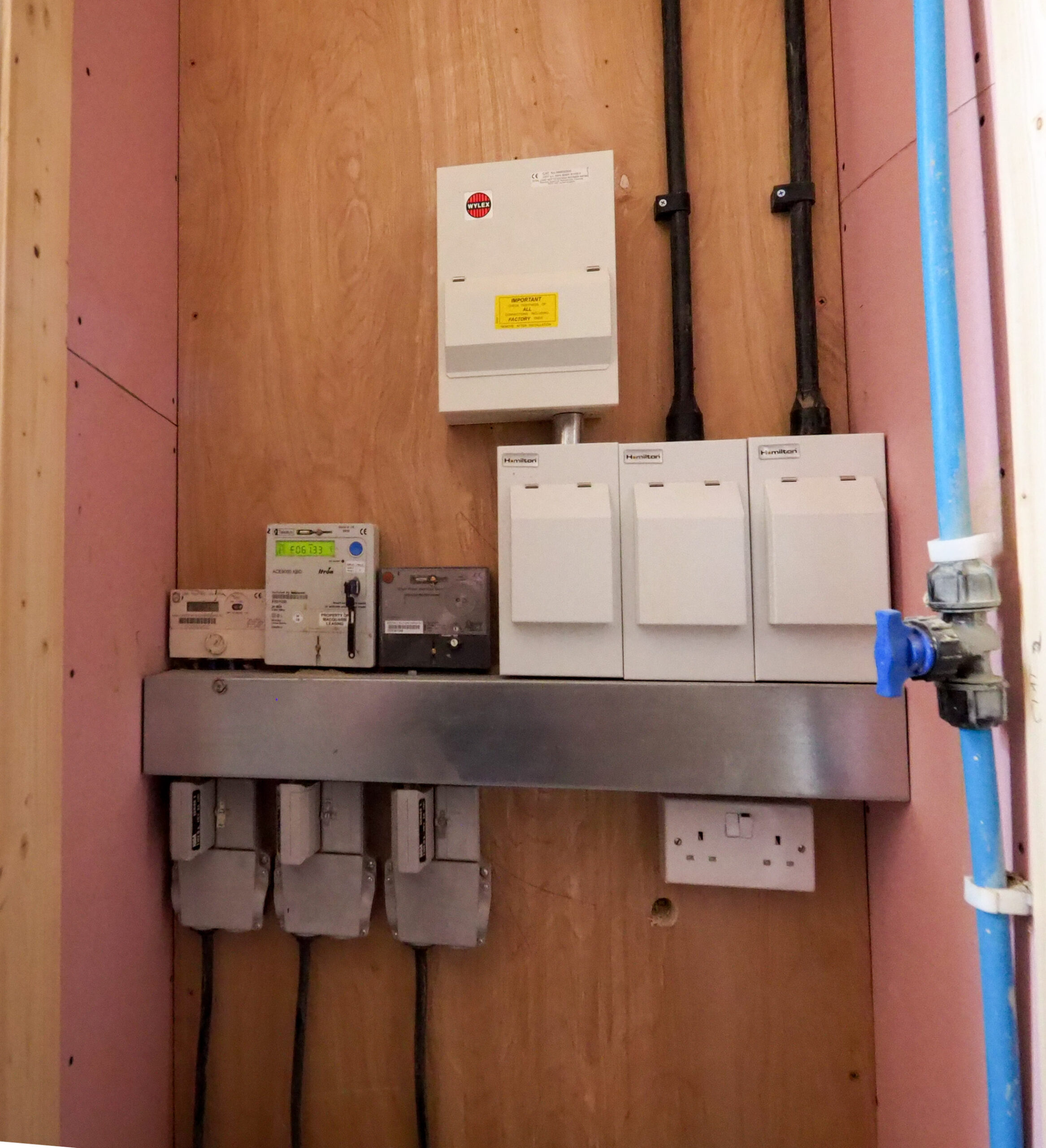 Best Local Fuse Box Replacements Commercial Electrical Services Bournemouth Boscombe Little Down Christchurch Bright Electricians