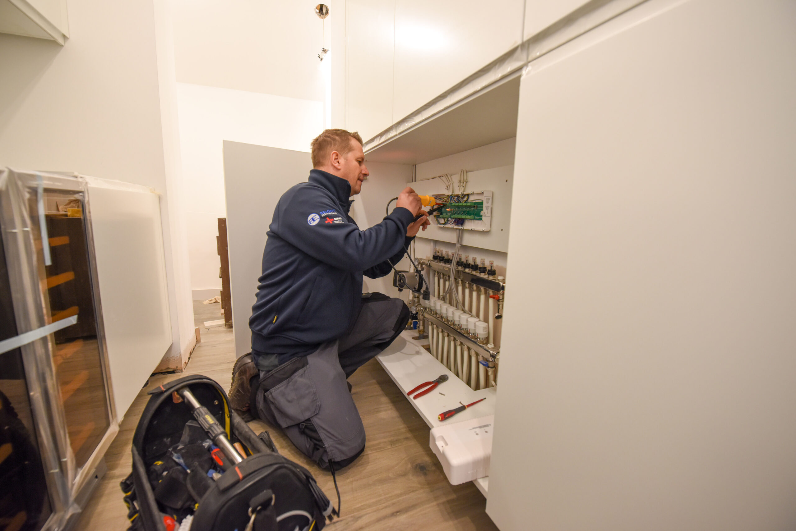 Professional Smart Home Heating Central Heating Installation Hot Water Residential & Commercial Electrical Services Bournemouth Boscombe Little Down Christchurch Bright Electricians